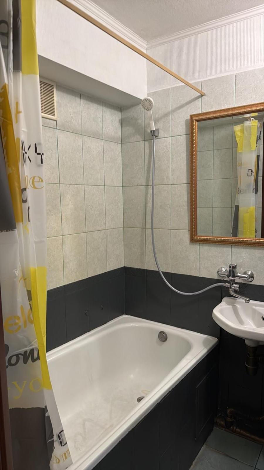 1 комн саксаганского17 центр олимпийская дворец спорта Apartment Kyiv
